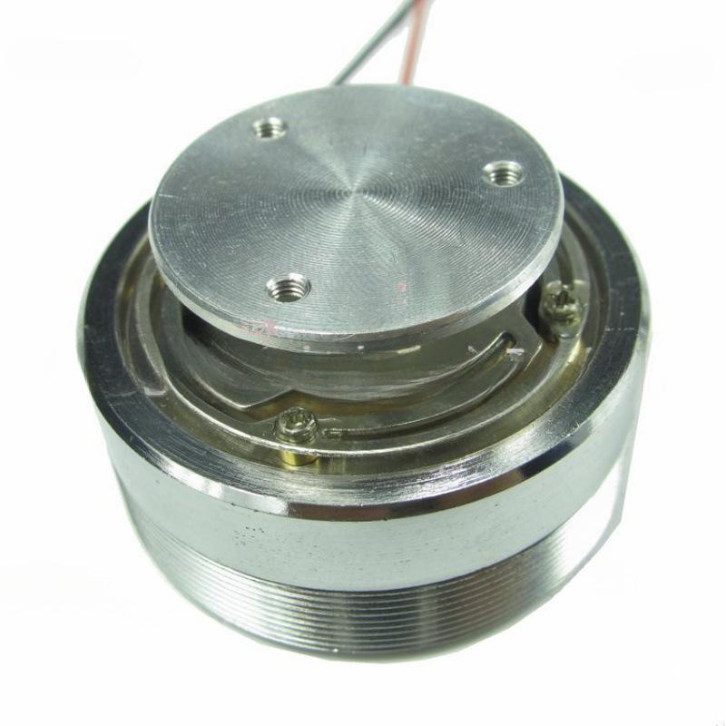 50-мм полнодиапазонный вибродинамик, сильный бас, 4/8 Ом, 20-25 Вт, 44 мм.