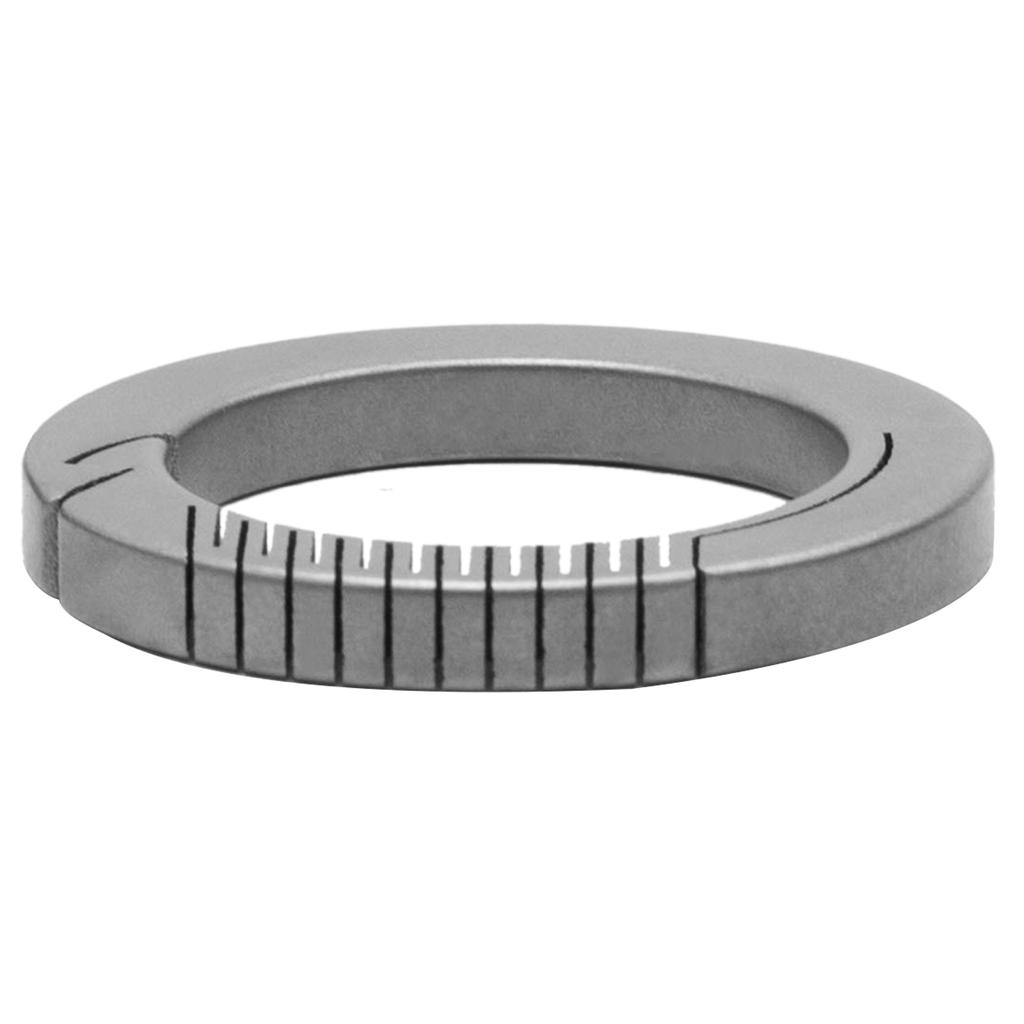 Titanium Ring Carabiner Keyring Anti-Lost Quick Release Key Rings Round Carabiner Clip Practical Tool for Women and Man