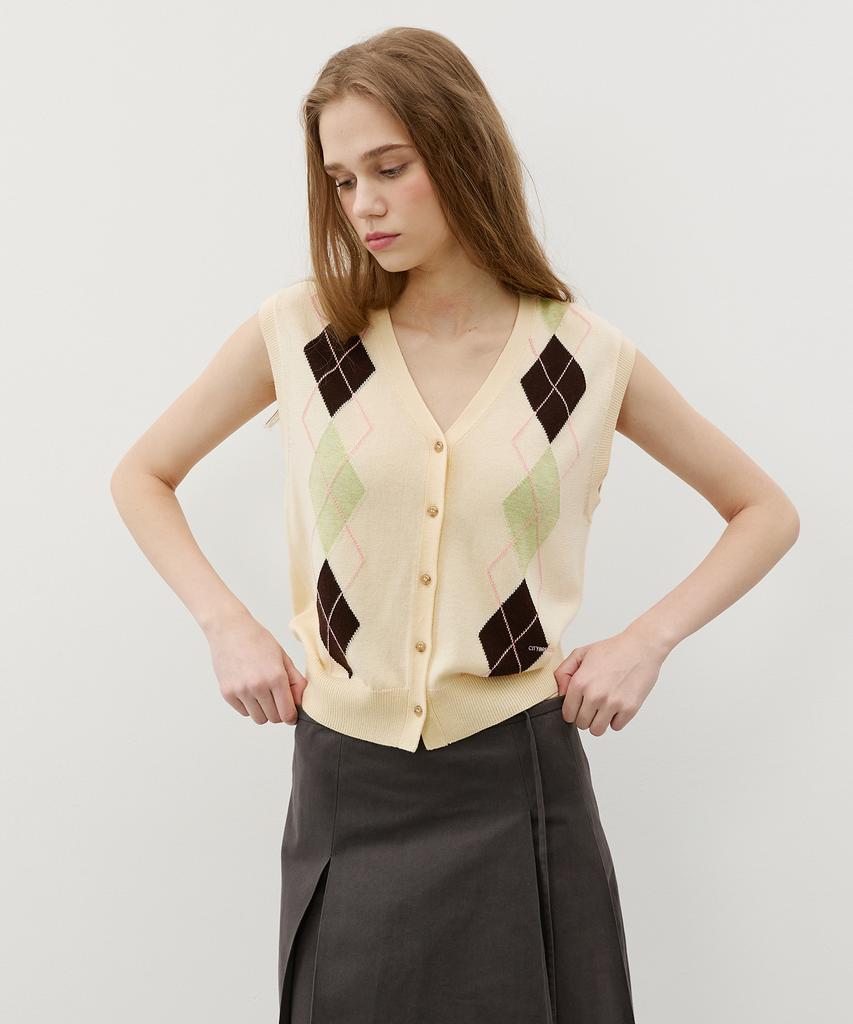 CITYBREEZE Argyle V-Neck Knit Vest_Beige