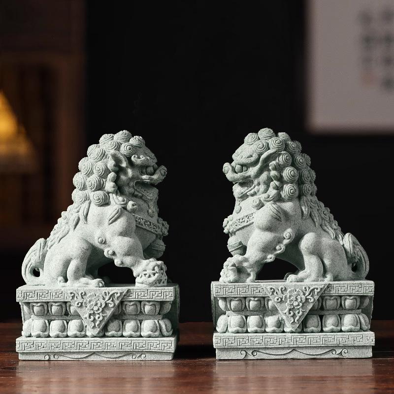 Chinese Green Sandstone & White Marble Lion Ornaments for Fish Tank Decoration