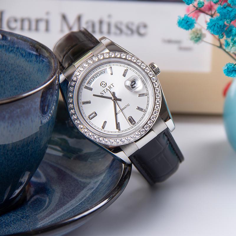 Start Men's Diamond Watch Automatic Mechanical Watch Waterproof Date Week Function Fashion Leather Watch