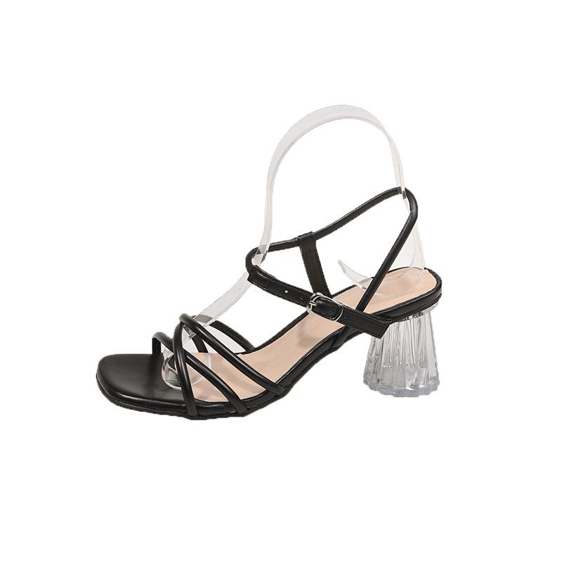 Высокие каблуки женственность высокий смысл простой новый летний большой размер прозрачный толстый каблук со словом модные сандалии