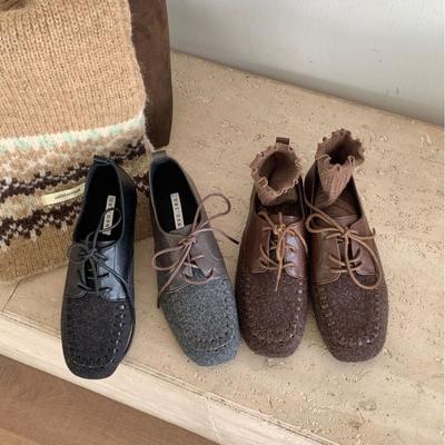 2025 осень и зима новая круглая голова шнуровка шерстяные глубокие хлопковые туфли мягкая подошва закрывающие стопу универсальные женские одинарные туфли
