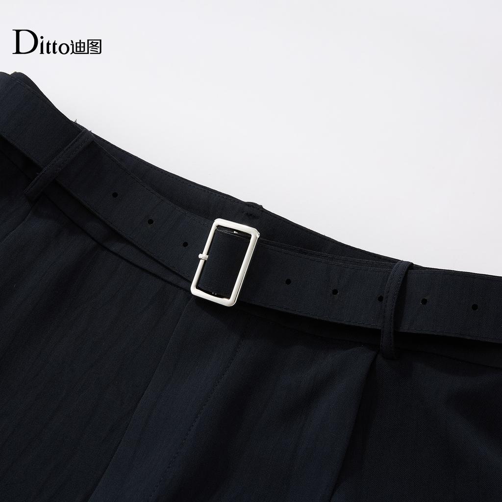 Ditto Simple and Elegant Women's Set