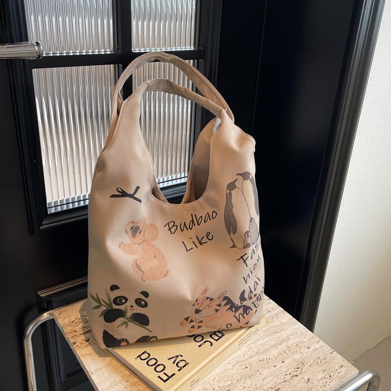 Версия милой сумки для девочек под мышками, летняя новая мультяшная сумка-тоут в стиле аниме, универсальная женская сумка на одно плечо