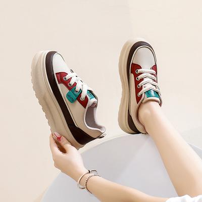 2025 весна белые туфли новые корейские инс студентки увеличение роста платформа спортивные кеды повседневная обувь женская ZY1811