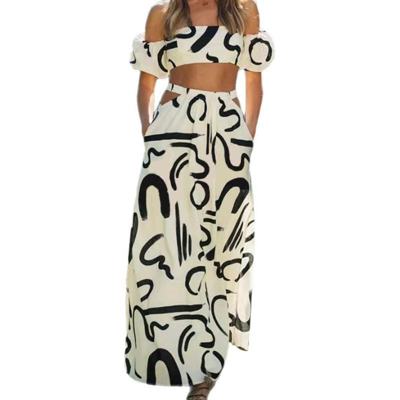 Женский летний костюм с пышными рукавами и длинной юбкой