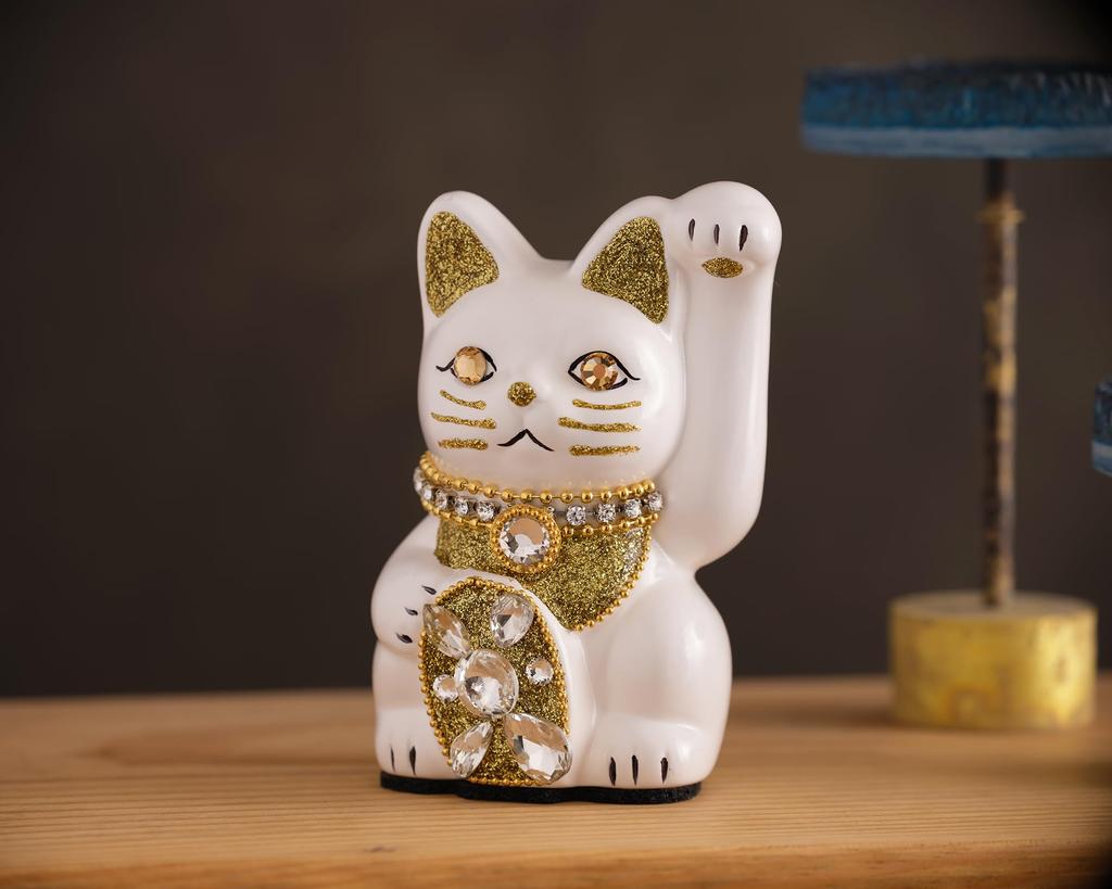 Счастливый Кот Украшение Кот Левая лапа поднята Керамический Счастливый кот Благоприятный Фэн-шуй Украшение (S-РАЗМЕР Белый) / _ Манэки-нэко (jw_S Белый)