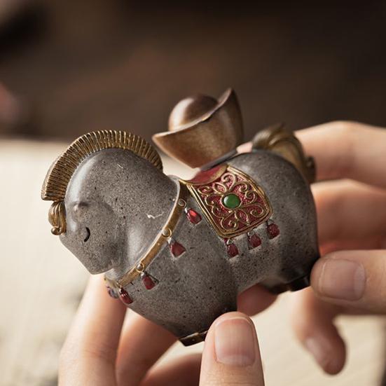 Денежная лошадь чайный питомец с термохромным изменением цвета смола украшение для чайного столика с благословением на богатство традиционный китайский декор для стола
