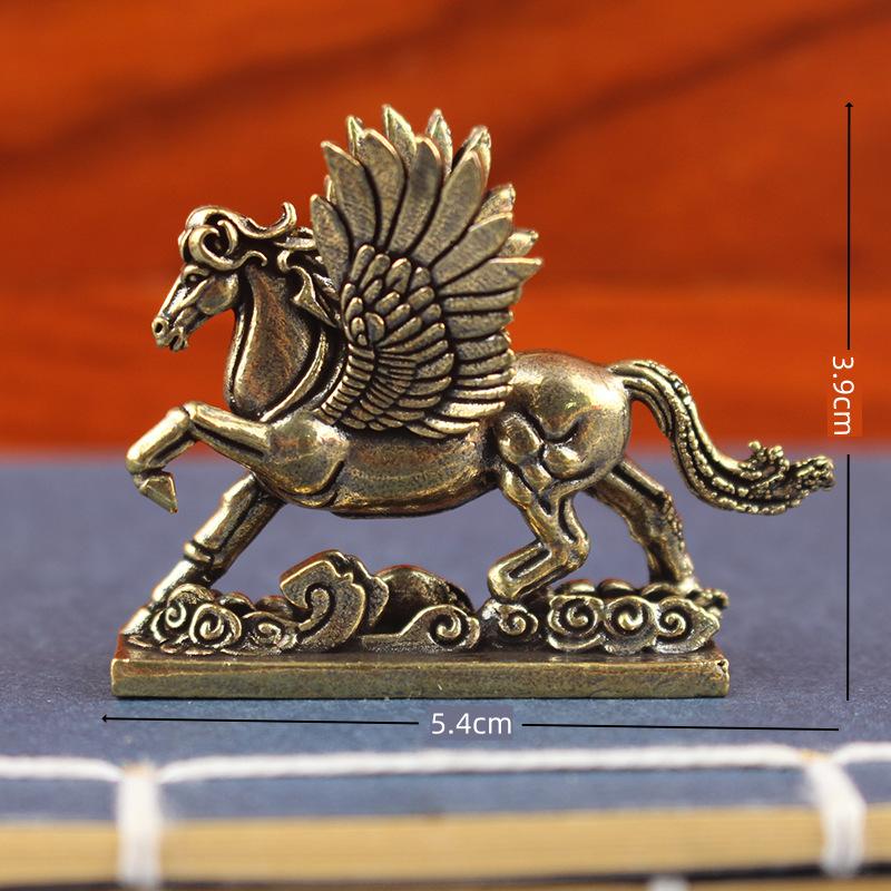 2026 Статуэтка Лошади по китайскому зодиаку Бронзовая Лошадь Настольное украшение Гостиная Чайный столик Скульптура Металлическое изделие Домашние украшения