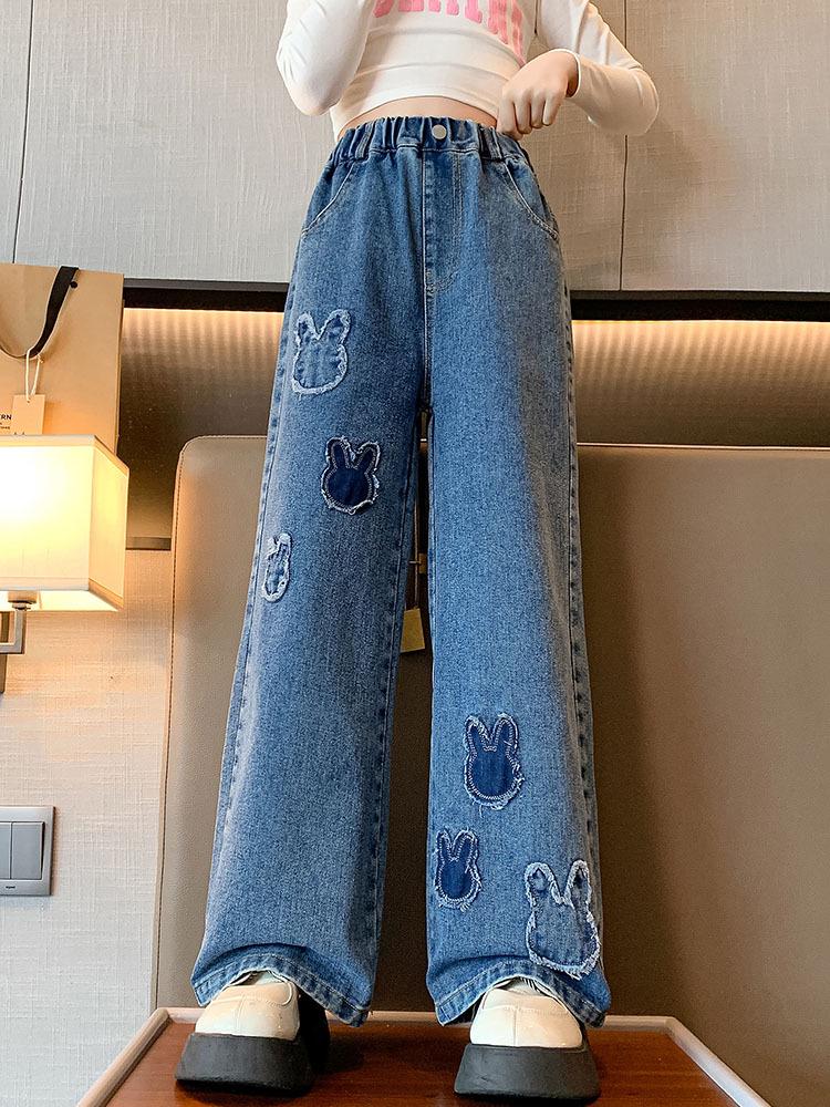 Модные джинсы широкого кроя для девочек: Модный весенне-осенний стиль для детей постарше