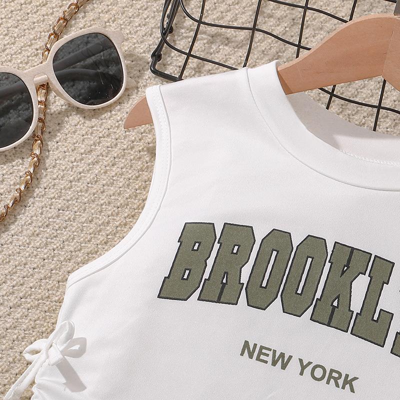 Модный комплект для девочек, летний детский топ без рукавов с надписью, повседневные брюки-карго, комплект из двух предметов