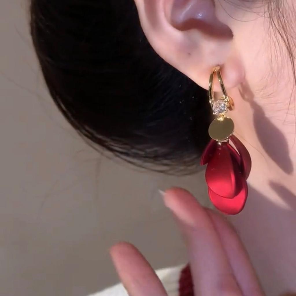 Flower Tassel Earrings with Fashionable Design, Personalized Earrings, Elegant and Versatile Temperament, Ankora Red Retro Earrings