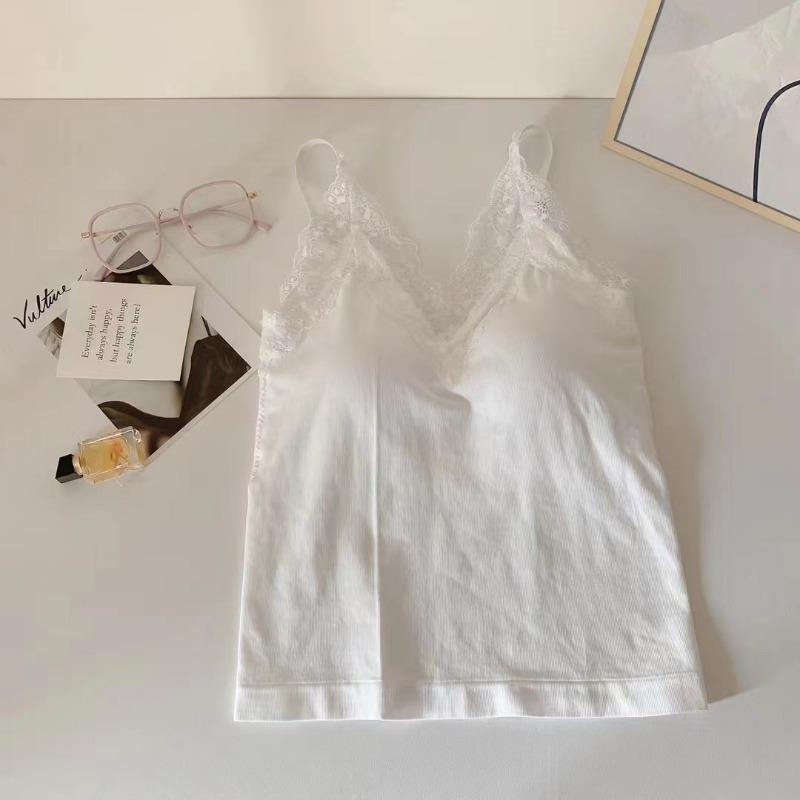 Бесшовный топ с кружевной отделкой и встроенным бюстгальтером, облегающий летний стиль