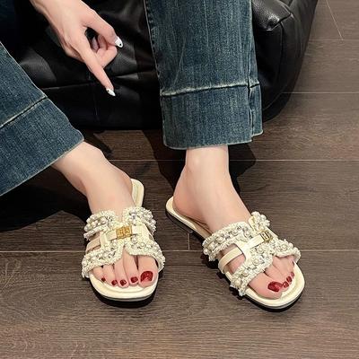 Сяосянфэн шлепанцы на плоской подошве женские летние с чувством дизайна модные фея стиль мягкая подошва повседневные жемчужные шлепанцы через палец