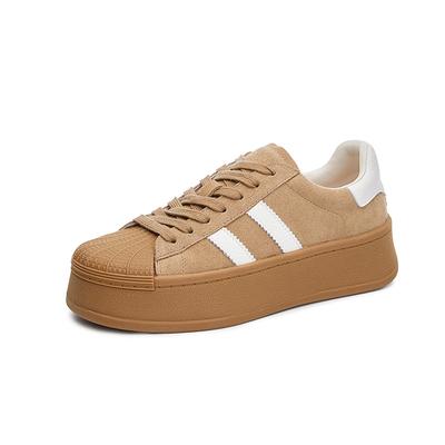 Кожаный шеллхед немецкие тренировочные туфли женские 2025 осень новая платформа белые туфли повседневные увеличение роста женская обувь универсальные кеды