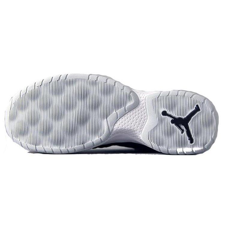 Air Jordan B Fly 'Черный Темно-серый Чистый платиновый' 910209-011