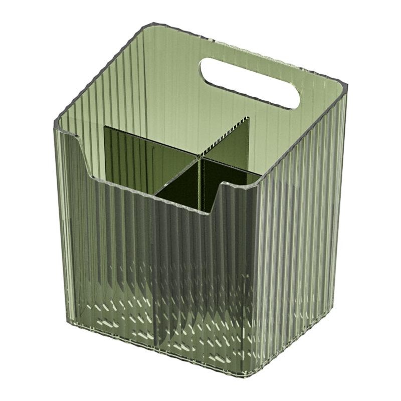 Настенный зеркальный шкаф для ванной комнаты с полками для косметики и средств по уходу за кожей