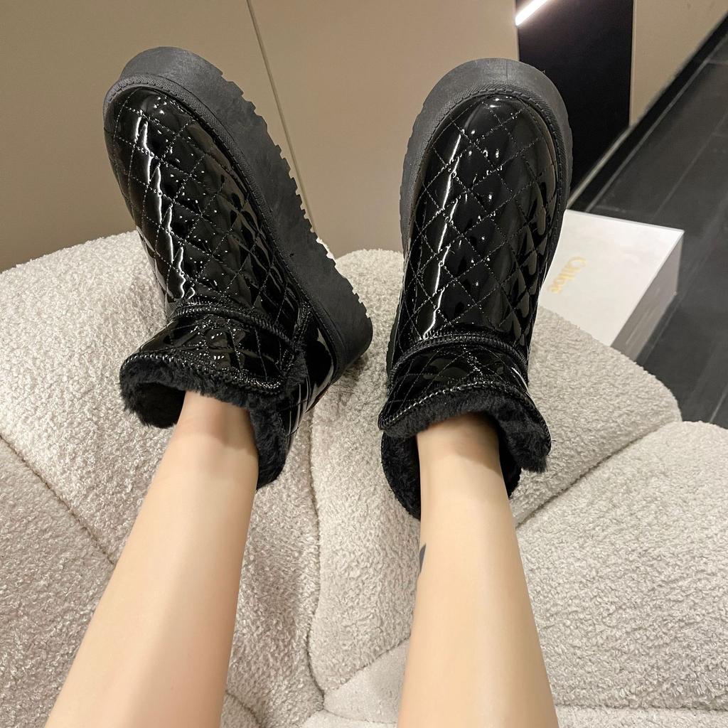 Модные блестящие женские плюшевые зимние ботинки. Повседневные и универсальные женские ботинки. Простые короткие сапоги.