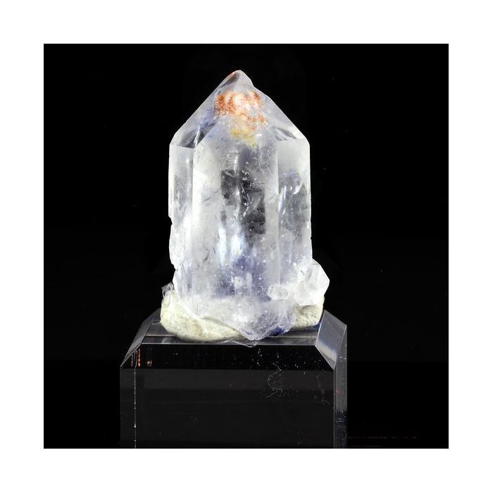 Pierres et Minéraux. Quartz + Dumortierite. 245.0 ct. Vaca Morta quarry, Bahia, Brésil.