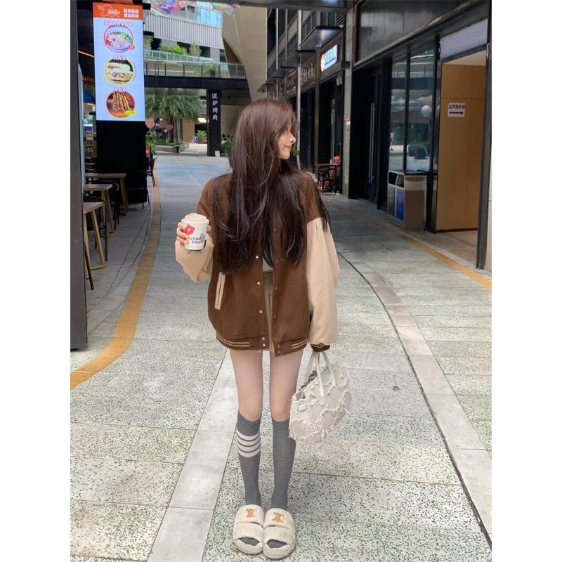 Женская бейсбольная куртка с щипками и утолщениями