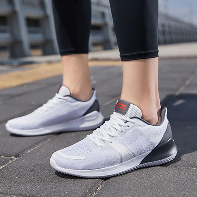 Li Ning Коллекция для бега Амортизация Дышащие Низкие Беговые кроссовки Мужские Стандартные Белые ARHQ111-1