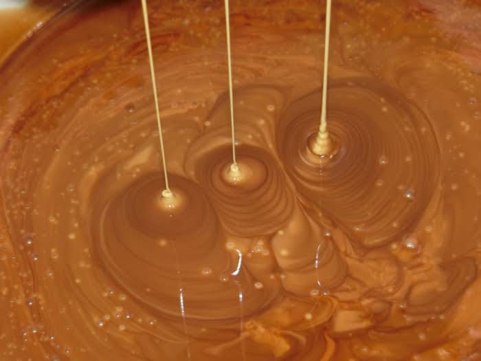 Domestic Urushi Raw Urushi 10g Tube Kintsugi Restoration Good Design Award Winner Made In Japan Sold by Urushi Specialty Stores