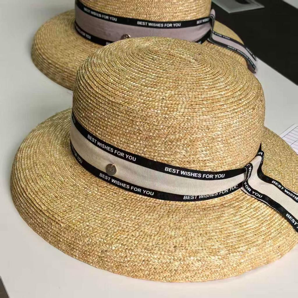 2026 Новый Летний Соломенный Шляпа в Стиле Хепберн Французская Элегантная Женская Шляпа от Солнца для Морского Путешествия Соломенная Шляпа с Лентой-Бантом Плоским Верхом и Широкими Полями