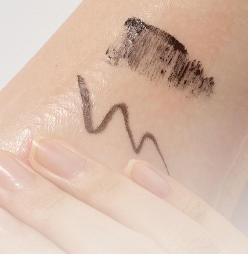 Innisfree Увлажняющее очищающее масло с аминокислотами зеленого чая 150 мл