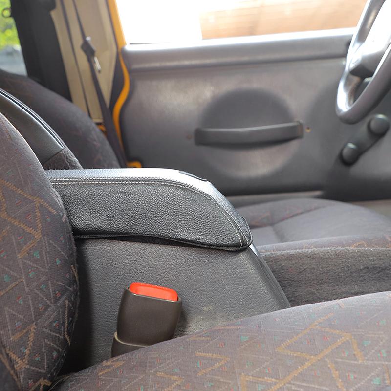 Защитный кожаный чехол на подлокотник с защитой от царапин для Jeep Wrangler TJ 1997-2006 Аксессуары для салона автомобиля