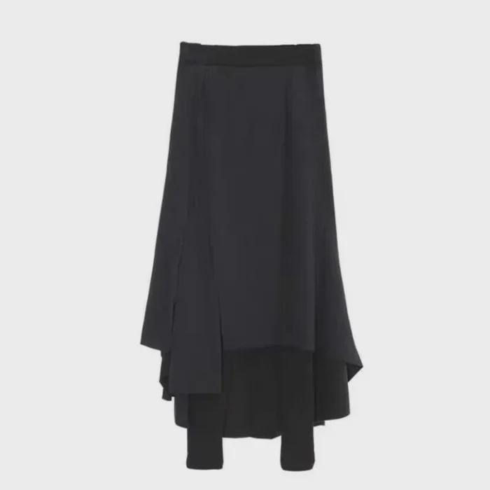 Женские брюки-юбки нестандартного кроя из нескольких слоев, осень/зима 2023 г. — нишевый дизайн, большой размер, имитация двухкомпонентного фасона.