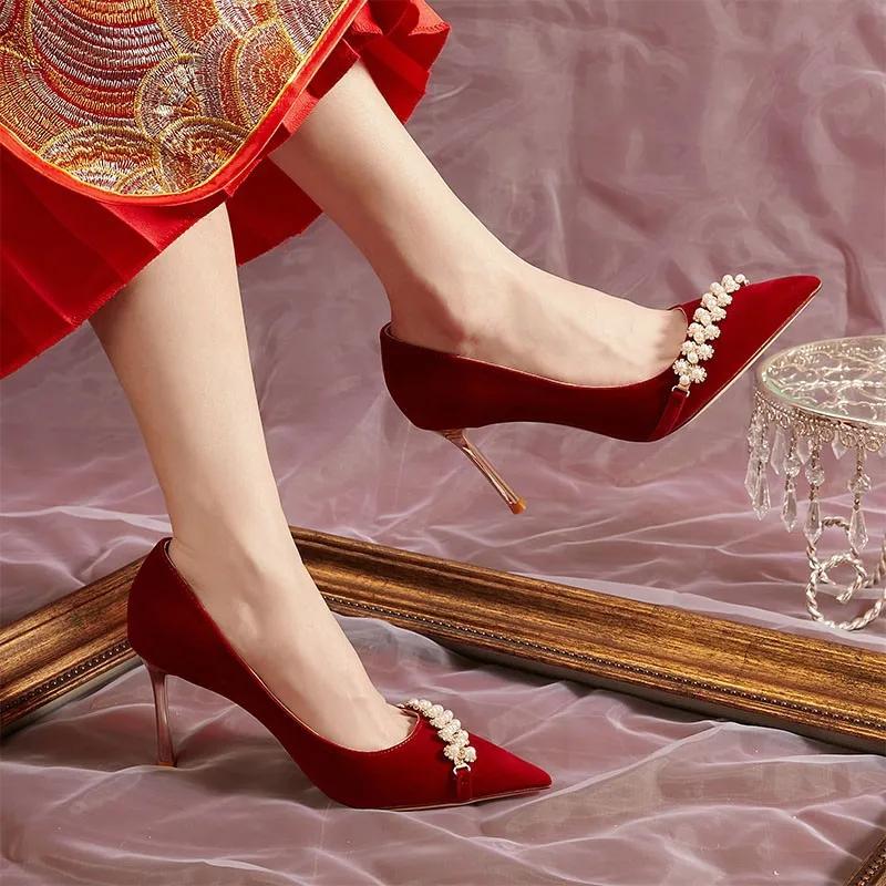 Spring and Autumn New Women's Pearl Chinese Bridal High Heels Fashion Trend Thin Heels Pointed Shallow Mouth Pumps Wedding Shoes