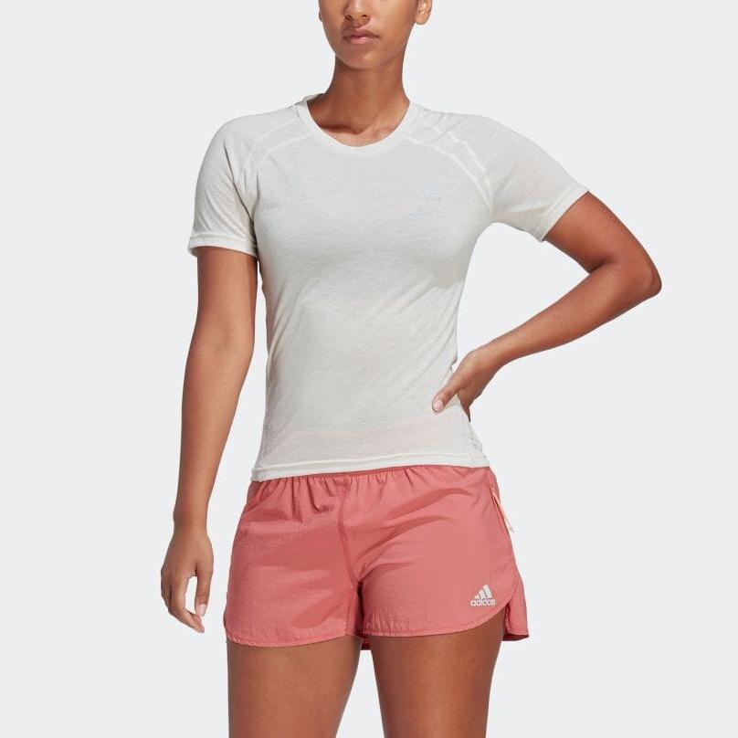 Adidas Футболка с коротким рукавом и принтом логотипа, светоотражающими тремя полосками, женская, белая, HM7863