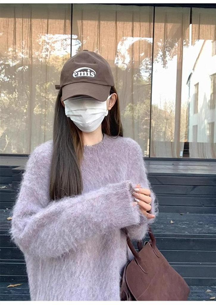 Women's Cozy Gray Imitation Mink Velvet Round Neck Sweater, Perfect for Autumn and Winter.