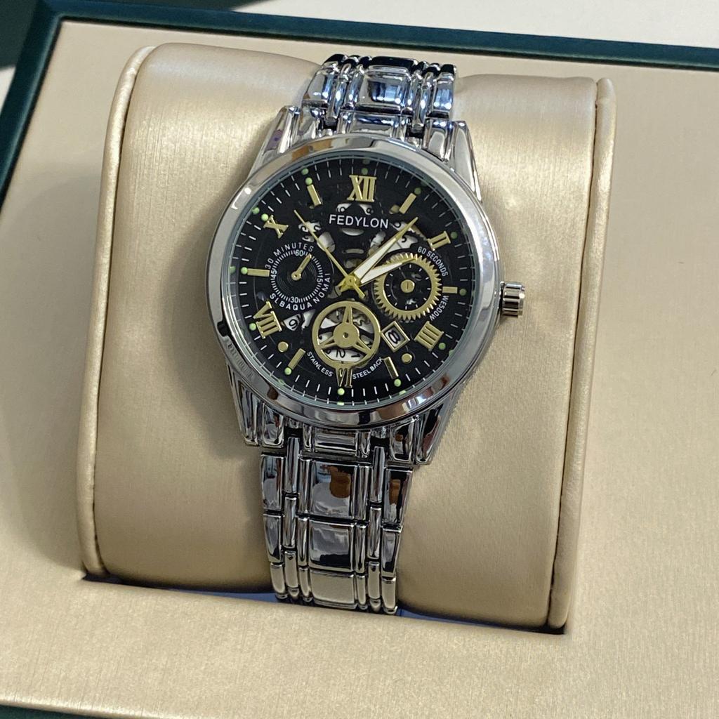 Новые мужские полностью автоматические немеханические часы Hollow Student мужские часы Luminous Waterproof Watch