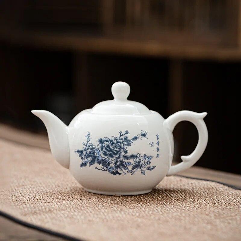 Style 300ml Tea Pot Ceramic Crafts Home Furnishing Decoration Tea Pet Ornaments Pure Teapot Gift Kung Fu Tea