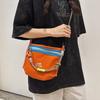 Нейлоновая сумка через плечо в уличном стиле с дизайном colorblocking для повседневного использования