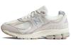 2002R 'Linen Fog' M2002RAA
