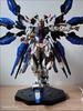 Minerva 1/100 Amazing Strike Freedom Голова Пре-покрашенная Артикулированная Фигурка Сборка С LED Комплектом DIY Мех Модель Аксессуары