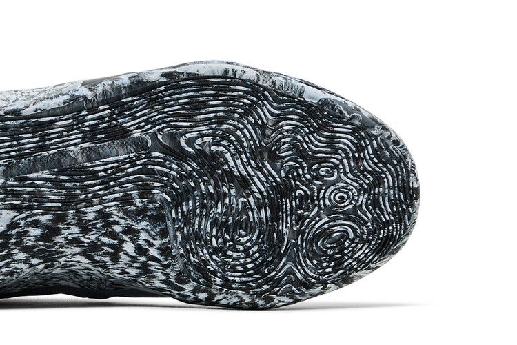 Детские кроссовки Nike Kobe 9 EM Low Mambacita (GS) Черный/Белый/Золотой Металлик