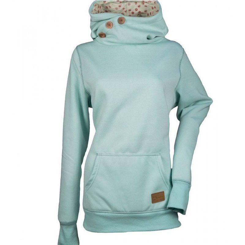 Мягкие и универсальные женские пуловеры на зиму с классическими однотонными узорами