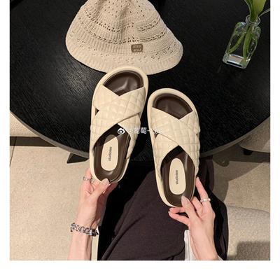 Женская обувь – Сандалии