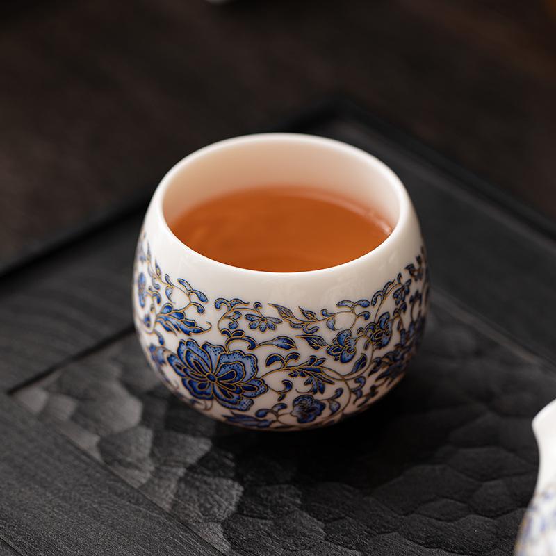 Light Luxury Suet Jade Porcelain Master Cup Single Cup Kung Fu Teacup Tea Tasting High-grade Blue and White Entangled Lotus Pattern Large Master Cup