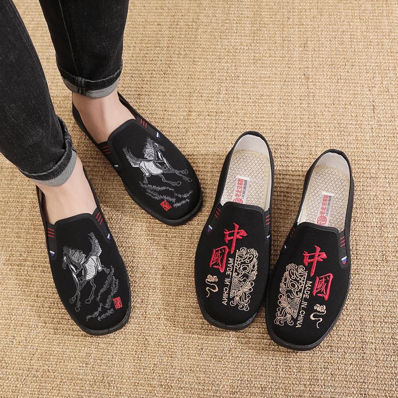 Индивидуализированные вышитые туфли на плоской подошве в китайском стиле, тканевые туфли старого Пекина, мужская обувь, обувь для пожилых, удобные кроссовки для папы, черные на мягкой подошве