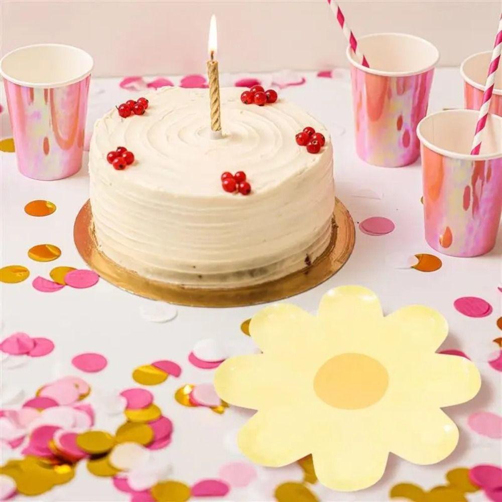 10pcs/set Picnic Cake Tray Daisy Tableware Paper Disposable Cake Plates Cute Flower Dinner Plates