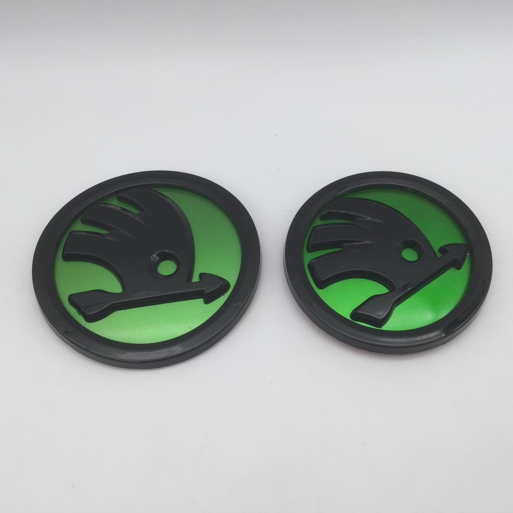 blcr1 2pcs 90mm 80mm for SKODA Car Front Grille Head Hood Bonnet Emblem Rear Tail Bumper Trunk Sticker Badge Styling Accessories