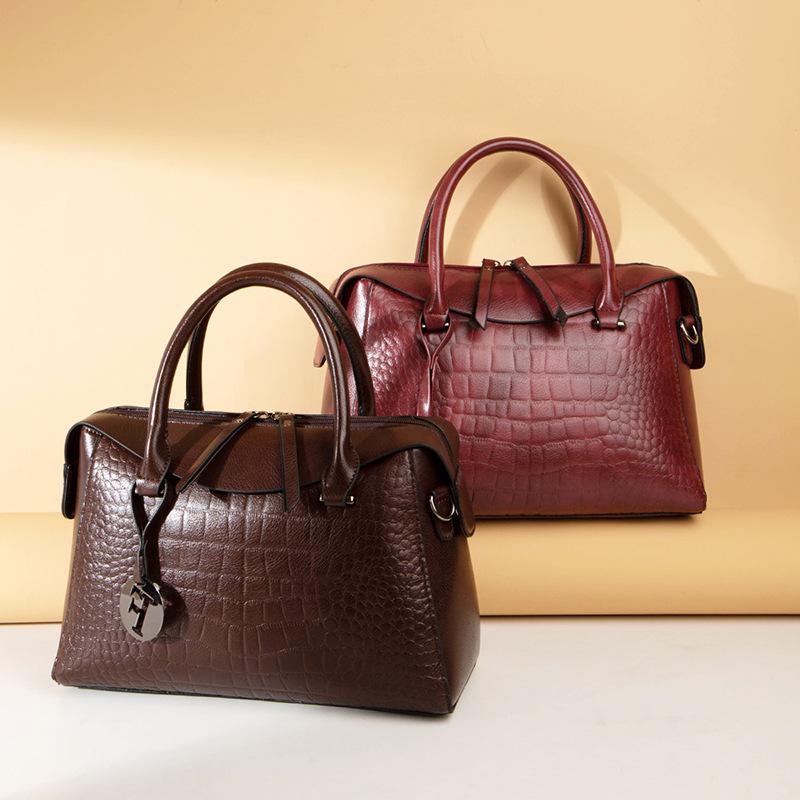 2026 New Women's Crocodile Pattern Pillow Handbag Trendy Shoulder Bag Satchel Purse