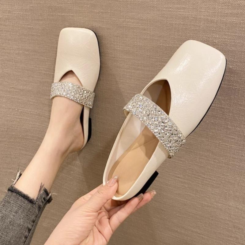 Модные квадратные тапочки Летние новые Баотоу с мелким вырезом Кристальные с закрытой пяткой Мягкая подошва Противоскользящие Износостойкие Плоские туфли