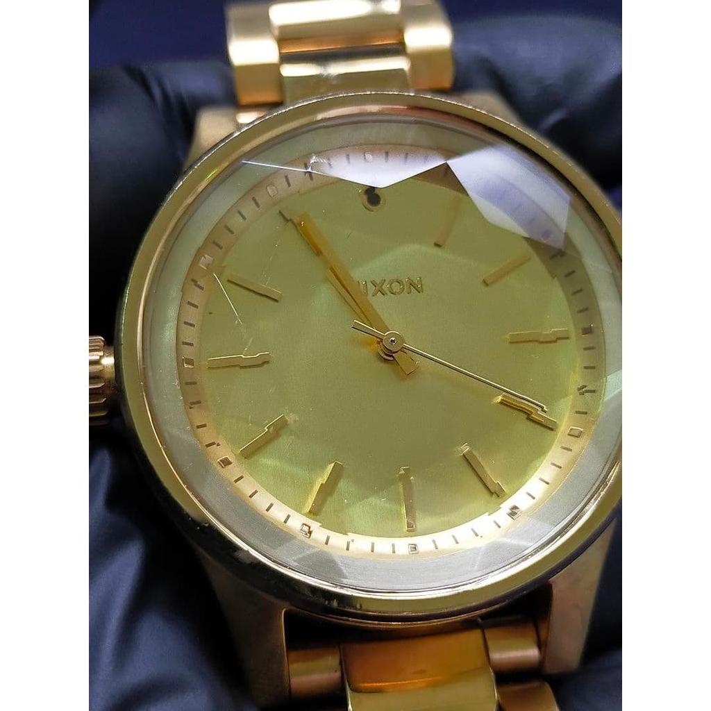 Б/у корпус часов NIXON золотого цвета
