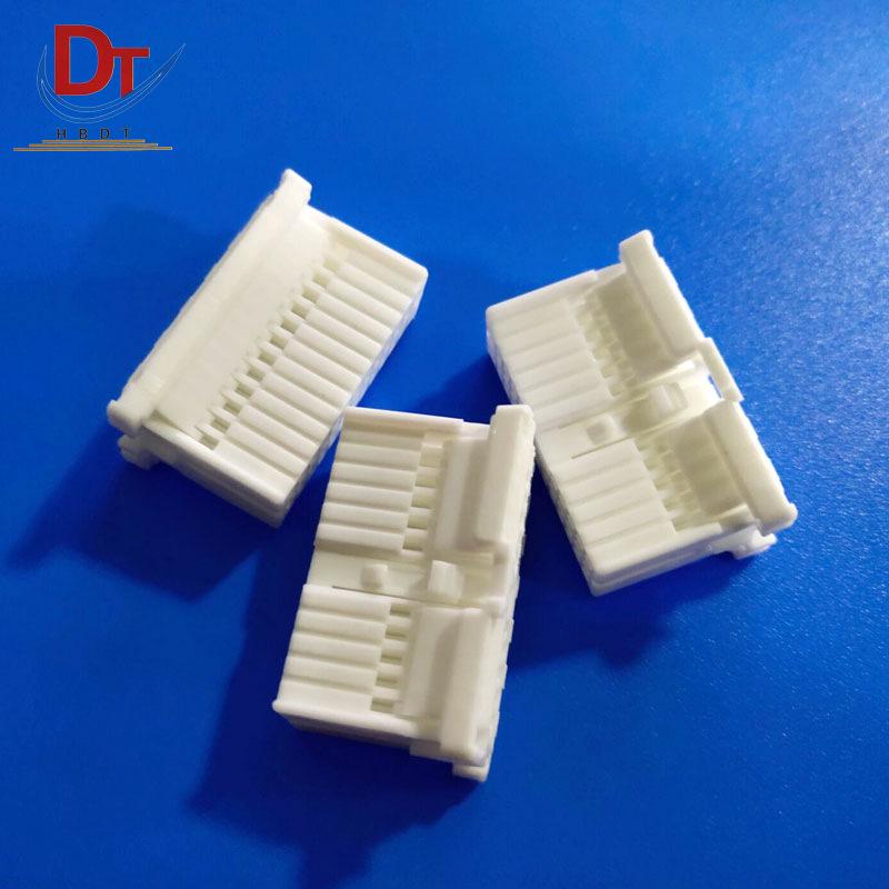 24-Pin White Plastic Automotive Wiring Harness Connector Housing DJ7246S-1.2-21 MG653033